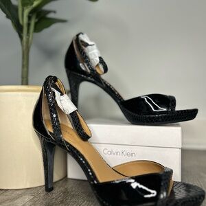 NEW! Calvin Klein Glossy Black Snake Print Heels Size 10